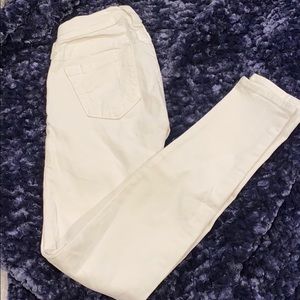 23 True Religion White Skinny Jeans